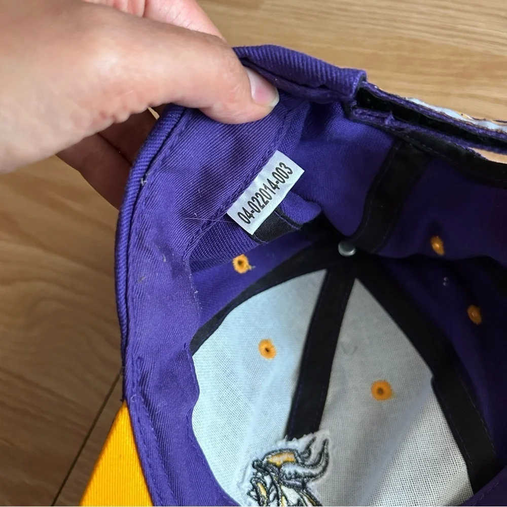 NEW Minnesota Vikings Team NFL Hat Youth OS